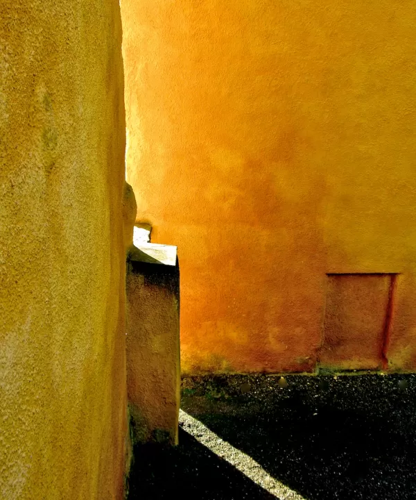 Shaft of light between walls